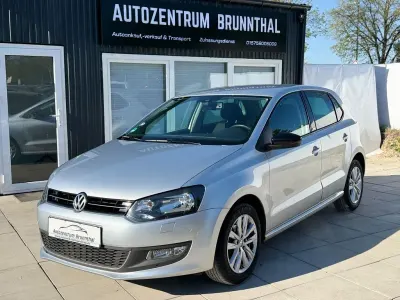 Usata VW Polo Style 90 CV (66 kW) 2012 Argento Utilitaria