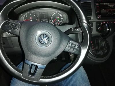 Gebraucht VW T5 179 PS (131 kW) 2014 Schwarz Van