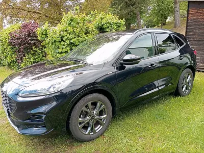 Gebraucht Ford Kuga ST-Line X 150 PS (110 kW) 2022 Schwarz SUV