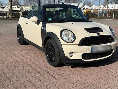 Second-hand Mini Cooper S Cabriolet Sport 174 CP (127 kW) 2009 Alb Cabrio