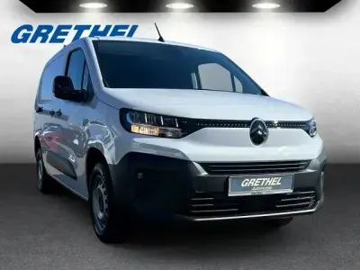 Neu Citroën Berlingo 131 PS (96 kW) 2025 Weiss Van / Kleinbus