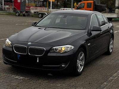 Gebraucht BMW 520 184 PS (135 kW) 2011 Grau Limousine