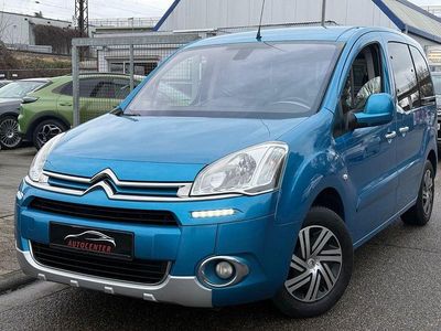 Blau Gebraucht 2014 Citroën Berlingo SELECTION Van / Kleinbus | 7.900 € (Fairer Preis)