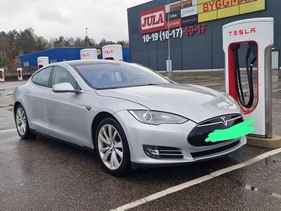 Second-hand Tesla Model S 269 kW (367 CP) 2013 Argintiu Hatchback