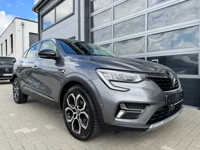 Gebraucht Renault Arkana Intens 140 PS (102 kW) 2021 Grau SUV