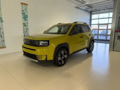 Neu Fiat Grande Panda La Prima 110 PS (80 kW) 2026 507 limone gelb Kleinwagen