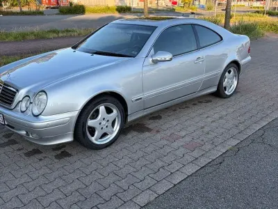 Gebraucht Mercedes CLK320 Elegance 218 PS (160 kW) 2001 Silber Coupé
