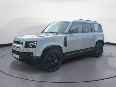 Neu Land Rover Defender HSE Dynamic 349 PS (256 kW) 2026 Borasco grey SUV