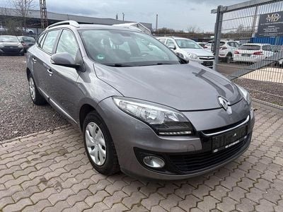 Gebraucht Renault Mégane GrandTour Initiale Paris 116 PS (85 kW) 2013 Grau Kombi