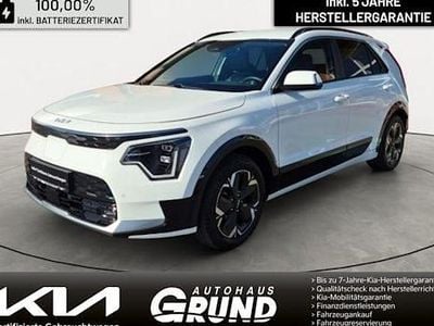 Weiß Gebraucht 2023 Kia Niro Inspiration SUV | 25.480 € (Fairer Preis)