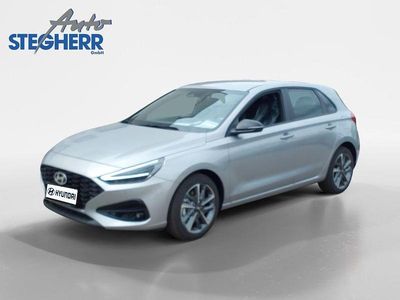 Silber Neu 2025 Hyundai i30 Advantage Limousine | 27.390 € (Teuer)