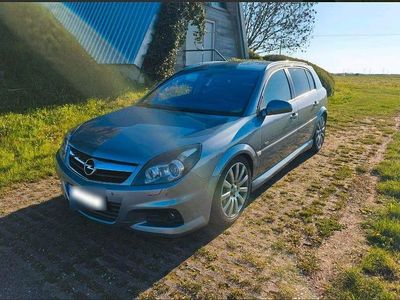Usado Opel Signum OPC 150 HP (110 kW) 2007 Prateado Citadino