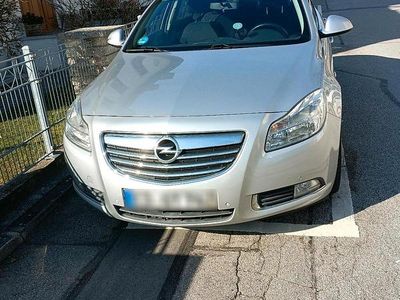 Gebraucht Opel Insignia Cosmo 131 PS (96 kW) 2009 Silber Limousine