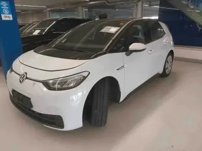 Second-hand VW ID.3 Pro Performance 150 kW (204 CP) 2021 Alb Hatchback