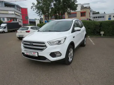 Gebraucht Ford Kuga Cool & Connect 150 PS (110 kW) 2019 Weiß SUV