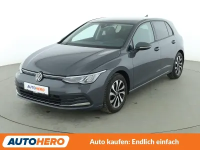 Usata VW Golf VIII Active 131 CV (96 kW) 2023 Grigio Berlina