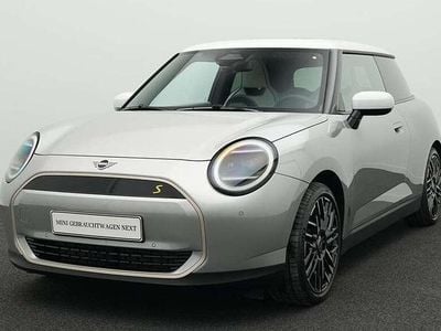 Gebraucht Mini Cooper SE Favoured 160 kW (218 PS) 2024 Grau Kleinwagen