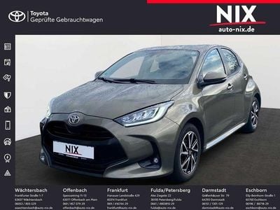 Manganbronze metallic Gebraucht 2021 Toyota Yaris Basis Limousine | 16.790 € (Etwas zu teuer)