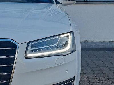 Weiß Gebraucht 2016 Audi A8 Limousine | 34.999 € (Fairer Preis)