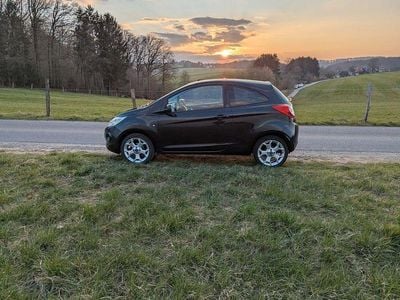 Gebraucht Ford Ka 69 PS (50 kW) 2009 Schwarz Kleinwagen