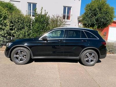 Mercedes GLC220