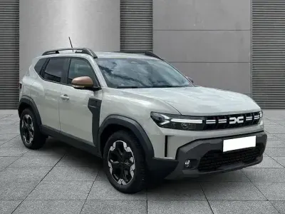 Gebraucht Dacia Duster Extreme 141 PS (103 kW) 2024 Sandstonebeige (metallic) SUV