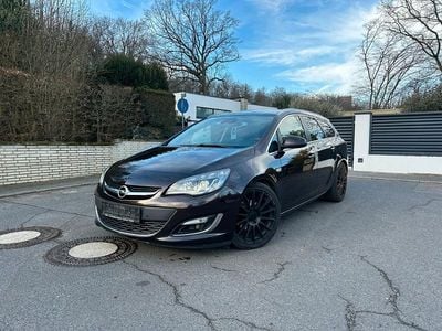Braun Gebraucht 2013 Opel Astra Kombi | 4.990 € (Fairer Preis)