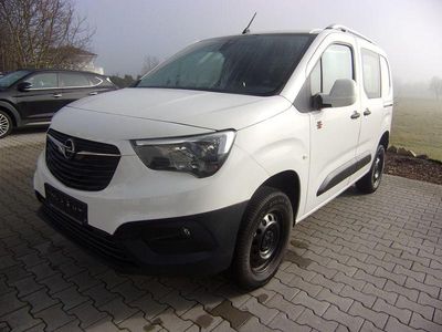 Gebraucht Opel Combo Edition 131 PS (96 kW) 2021 Weiß Van / Kleinbus
