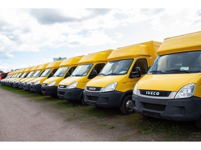 Gebraucht Iveco Daily 106 PS (77 kW) 2011 Gelb Van
