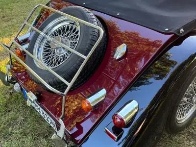 Gebraucht Morgan Plus 8 193 PS (141 kW) 1985 Rot Cabrio