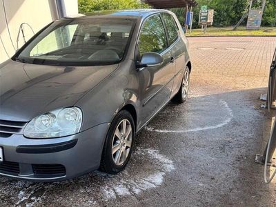 VW Golf V