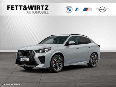 Gebraucht BMW iX2 M Sport 230 kW (313 PS) 2024 Brooklyn grau SUV