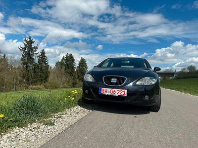 Usata Seat Leon Sport 102 CV (75 kW) 2008 Nero Utilitaria