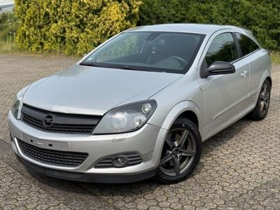 Opel Astra GTC