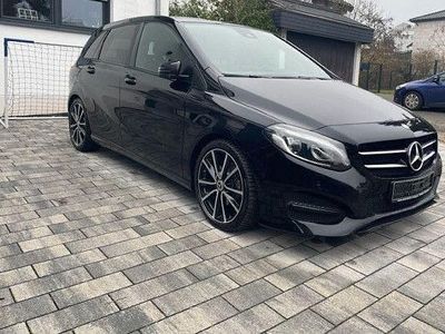 Gebraucht Mercedes B200 Urban 136 PS (100 kW) 2016 Schwarz Van / Kleinbus