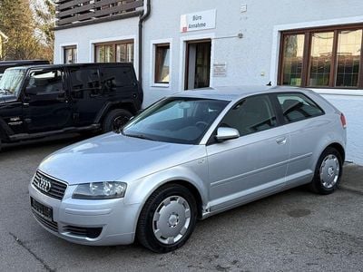Gebraucht Audi A3 Attraction 102 PS (75 kW) 2004 Silber Kleinwagen