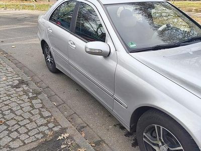 Gebraucht 2005 Mercedes C200 Elegance Limousine | 5.099 € (Teuer)