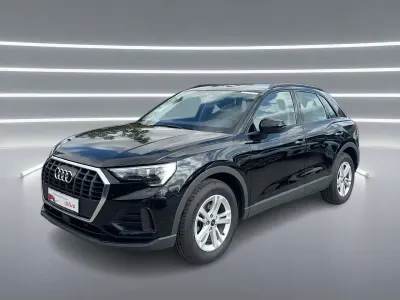 Gebraucht Audi Q3 Comfort 150 PS (110 kW) 2025 Mythosschwarz metallic SUV