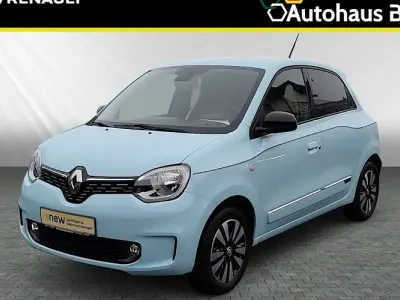 Second-hand Renault Twingo Techno 60 kW (82 CP) 2023 Albastru Hatchback