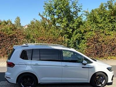 Gebraucht VW Touran Highline 150 PS (110 kW) 2020 Andere farben Van / Kleinbus