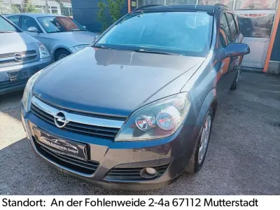 Używany Opel Astra Edition+ 105 KM (77 kW) 2006 Sedan/Limuzyna