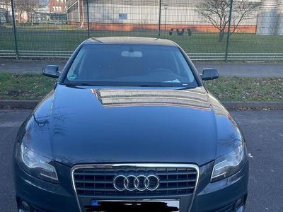 Blau Gebraucht 2010 Audi A4 Ambiente Limousine | 7.500 € (Etwas zu teuer)