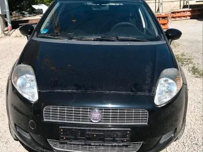 Usata Fiat Punto 70 CV (51 kW) 2009 Nero Utilitaria