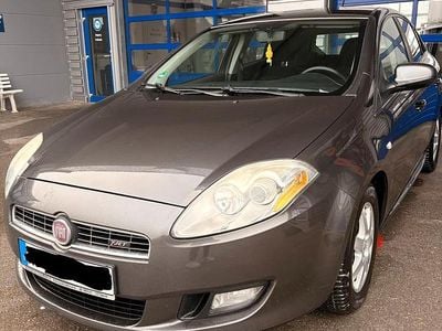 Gebraucht Fiat Bravo 120 PS (88 kW) 2009 Grau Kleinwagen