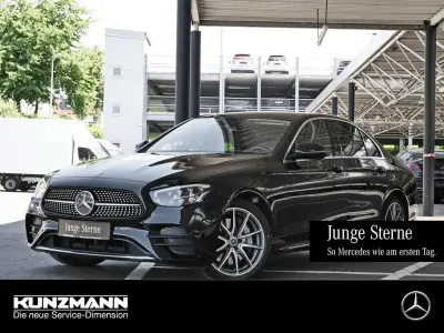 Gebraucht Mercedes E300 AMG 320 PS (235 kW) 2022 Obsidianschwarz metallic Limousine