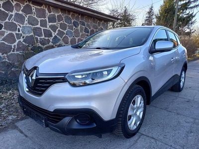 Gebraucht Renault Kadjar Life 131 PS (96 kW) 2017 Silber SUV