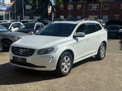 Używany Volvo XC60 Ocean Race 215 KM (158 kW) 2014 Biały SUV