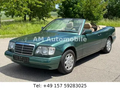 Gebraucht Mercedes E220 150 PS (110 kW) 1995 Grün Cabrio