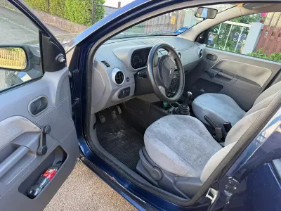 Gebraucht Ford Fusion 101 PS (74 kW) 2003 Blau Kleinwagen