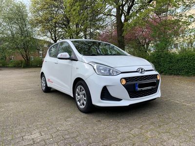 gebraucht Hyundai i10 1.0 Select Automatik Select S.-Heft / Klima